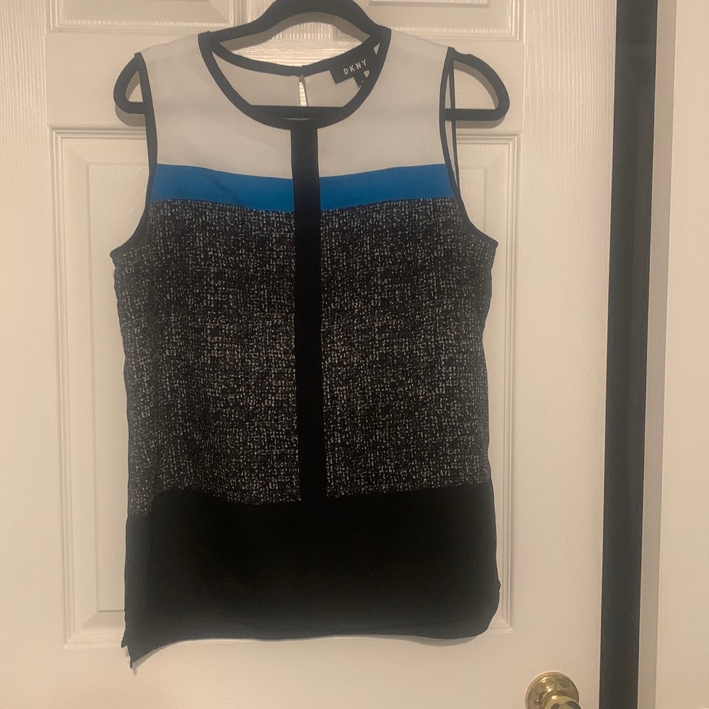 Pre-loved DKNY color block sleeveless tank.